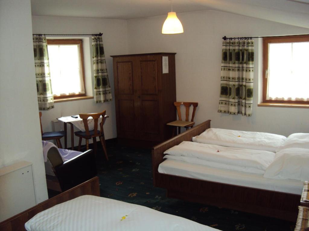 Hotel-Garni Kaiserhof Rauris Room photo